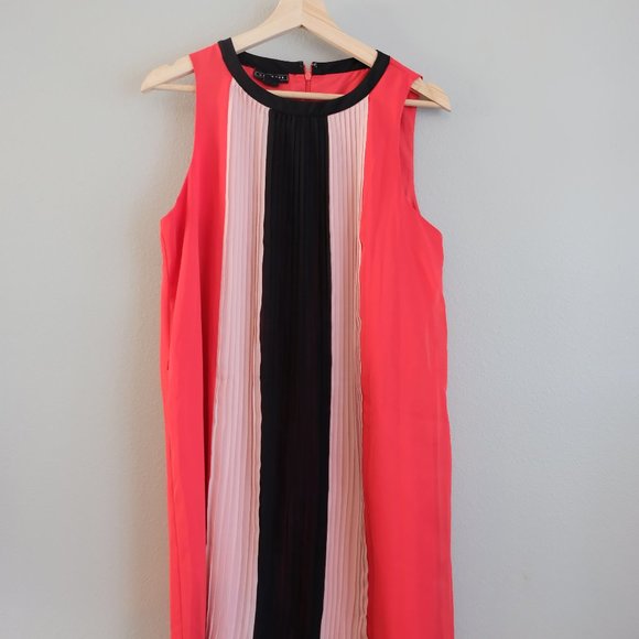 Metaphor Red Color Block Dress - Picture 1 of 6